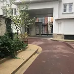 Chambre Et Cuisine Separee